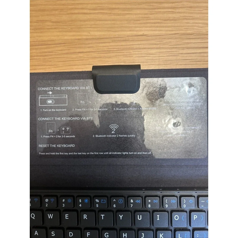 Doohoeek Universal Bluetooth Mini Keyboard, Wireless Compact Keyboard